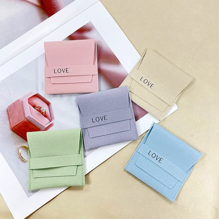 Cotton filled vs velvet lined jewelry box cost analysis for B2B — cotton filled vs velvet jewelry boxes