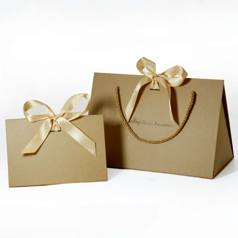 Nature Kraft color triangle folding boxes